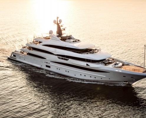 NONGwO6tQSOSd6Oxd4rM_Cloud-9-yacht-credit-maurizio-paradisi-crn-1600x900