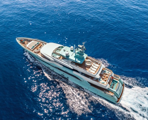 YLatona_Cruising-0002_32658