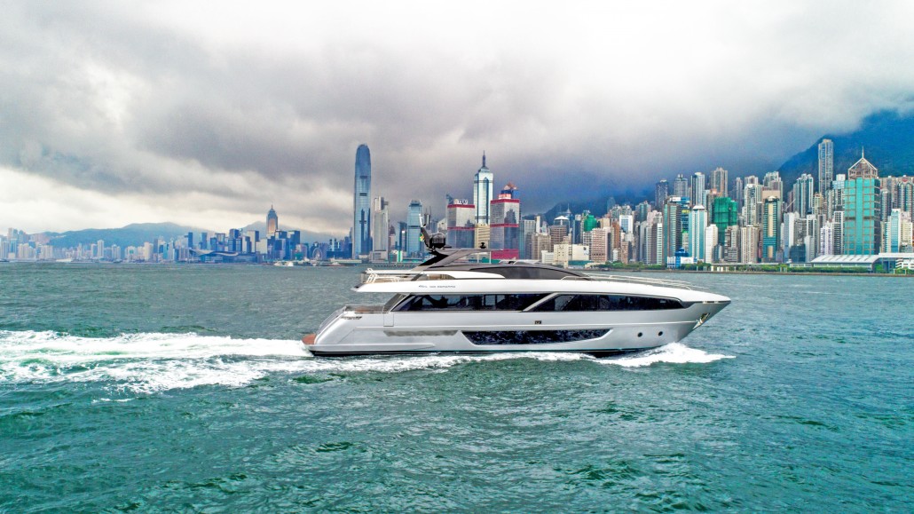 1_Riva 100' Corsaro Hong Kong