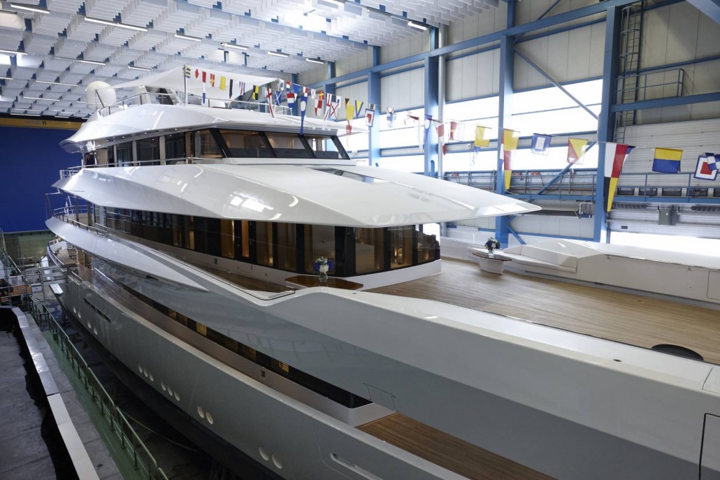 Feadship_Joy_Launched_07_1620_1080_70