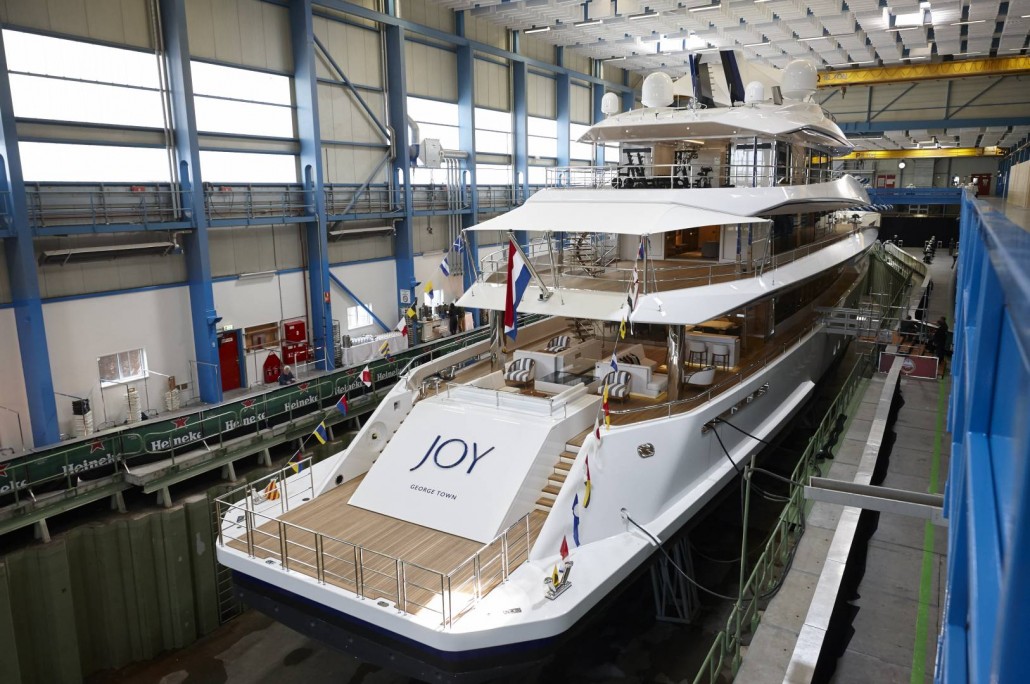 Feadship_Joy_Launched_08_1626_1080_70