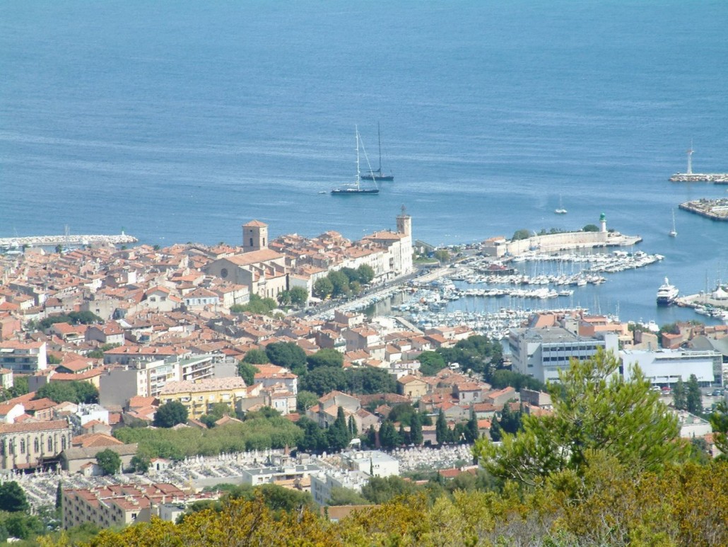 La-Ciotat-france-960x1280