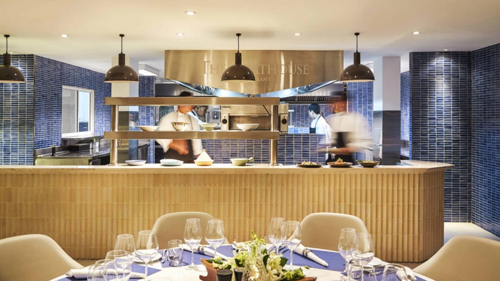 The-Boathouse-Phuket_Restaurant-Open-Kitchen_Desktop