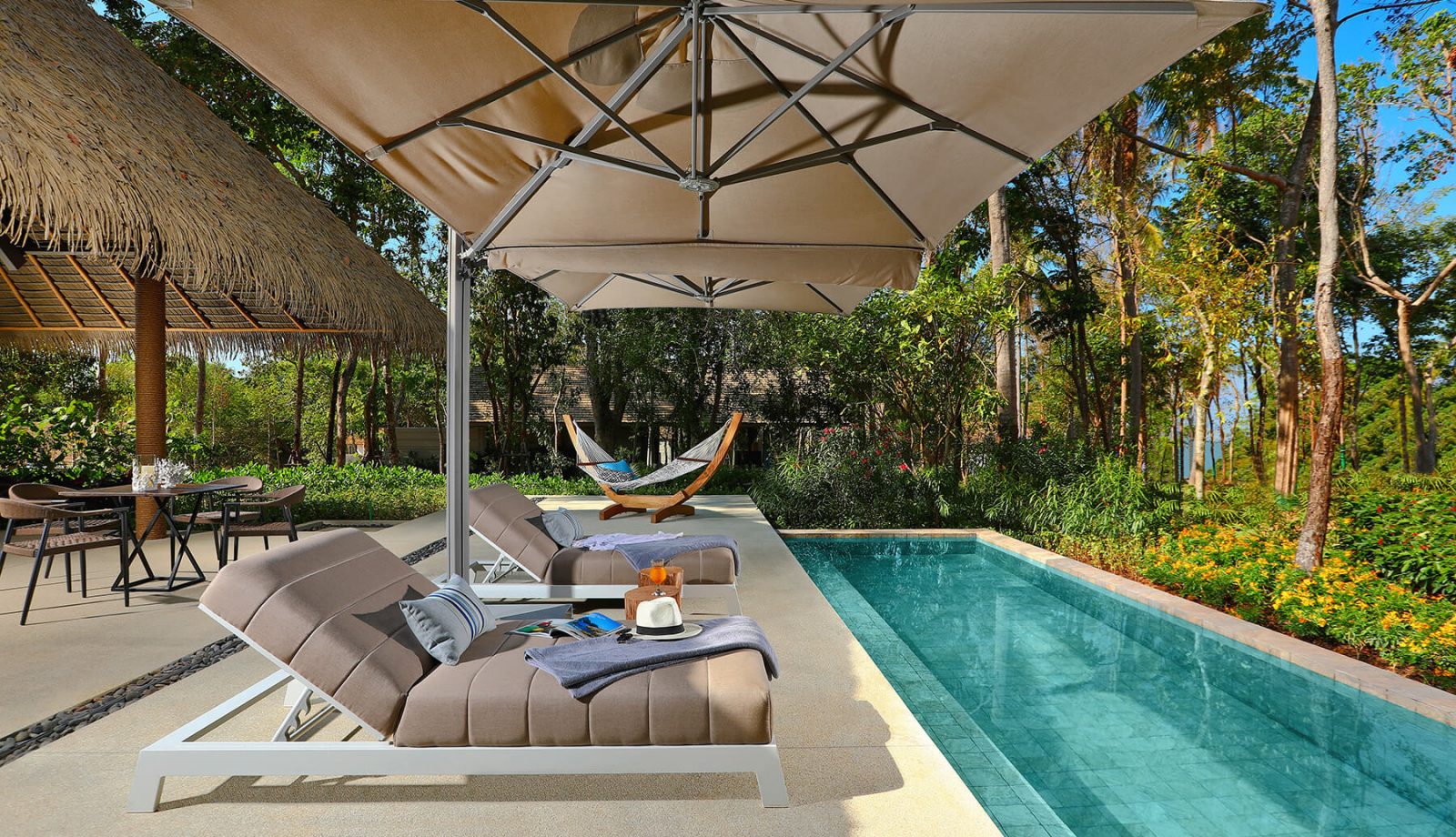 Island Escape by Burasari Luxury Contemporary Hotel & Spa Lee Marine